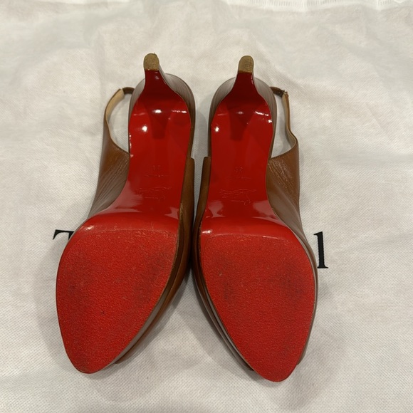Cognac Christian Louboutin calf leather heels, size 36 (5.5/6 US) - Picture 2 of 13